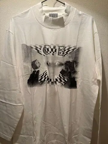 C.E CAV EMPT 그래픽 긴팔 티셔츠 화이트 L