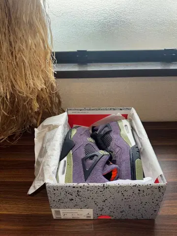 Jordan 4 Retro Canyon Purple 24.5cm