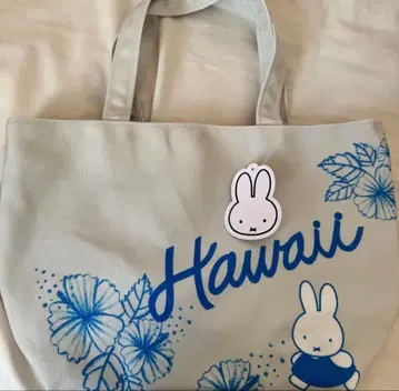 새상품 완판템 Kira x miffy 토트백 미피 하와이