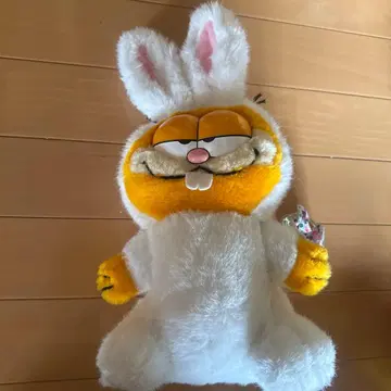 가필드 봉제 인형 토끼 인형옷 바스켓 포함