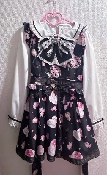 LIZLISA salon de fraise 패턴 원피스