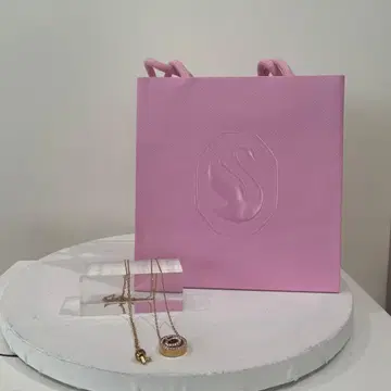 SWAROVSKI 목걸이 골드 컬러 크리스탈