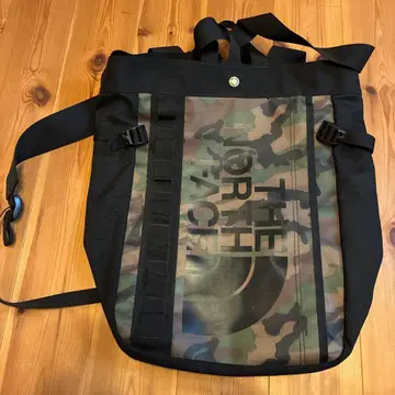 THE NORTH FACE 카모플라주 패턴 백