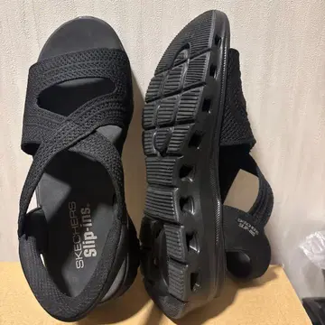 SKECHERS 슬립인즈