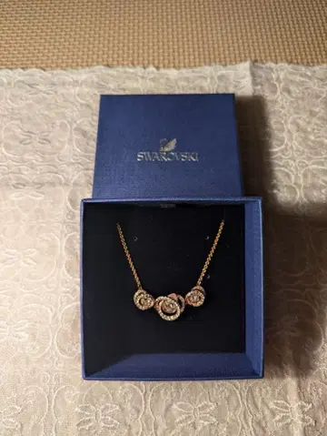 Swarovski 목걸이 골드 컬러