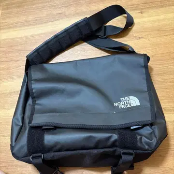 THE NORTH FACE 메신저 백 블랙