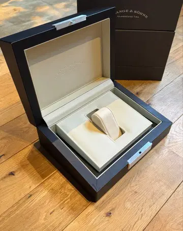 미사용 새상품 A.LANGE&SOHNE 랑에&조네 시계 BOX