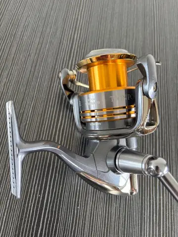 SHIMANO TWIN POWER SW 5000HG 본체