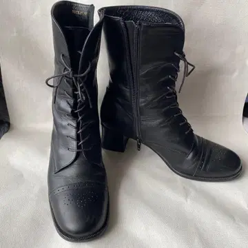 ing 레이스업 부츠 블랙 24.5cm