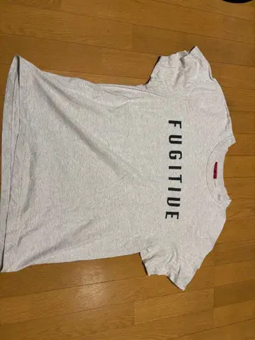 EVISU FUGITIVE 티셔츠 그레이! 지금 구매하세요