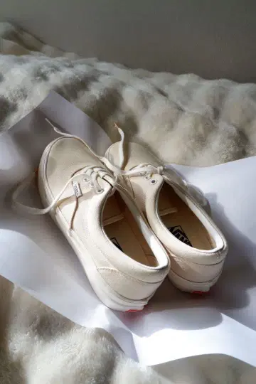 [ 가격 인하 ] 미사용 새상품 VANS 23cm