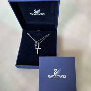 Swarovski 크로스 목걸이 크리스탈 참