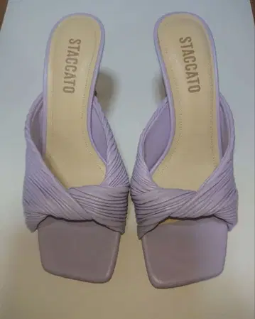 STACCATO 샌들뮬 24cm