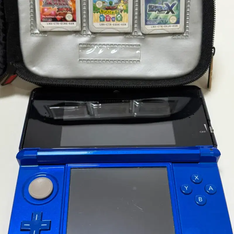 닌텐도 3DS 본체 블루 + 게임 타이틀 3개 포함