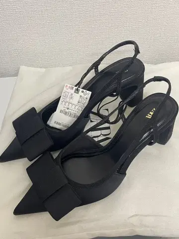 ZARA 리본 포함 슬링백 펌프스 블랙