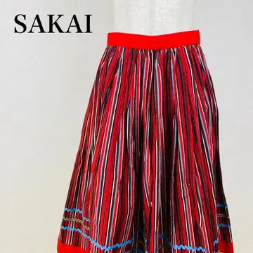 SAKAI 플리츠 롱 스커트 레드 스트라이프 0250-A