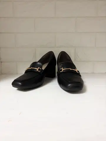 오리엔탈 트래픽 점프 가능한 펌프스 23.5cm (37)