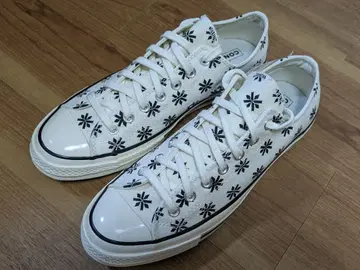 새상품 CONVERSE CHUCK 70 OX 스니커즈