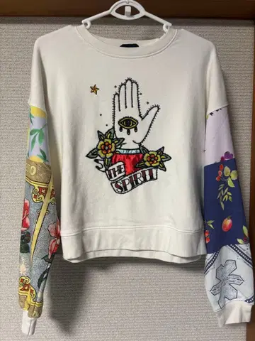 Desigual 데시구알 맨투맨 트레이닝복 자수 패치워크 구제 의류