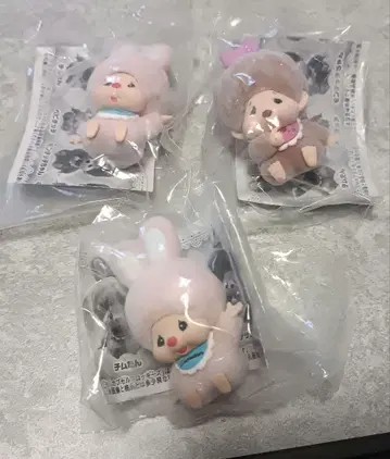 몽치치 캡슐 토이 피규어 스티커 세트
