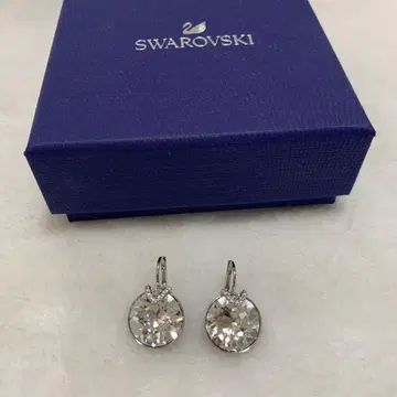 SWAROVSKI 스와로브스키 드롭 귀걸이