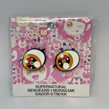NewJeans x MURAKAMI Hanni STICON