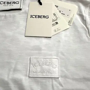 새상품 ICEBERG T셔츠 산 프레르