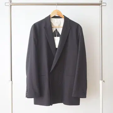 새상품 seya. TRAVEL TAILORED JACKET