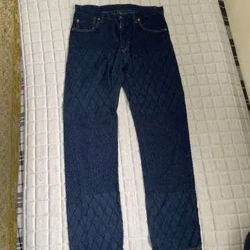 퀼팅 오카야마산 (유도복) 가공 데님 팬츠 인디고