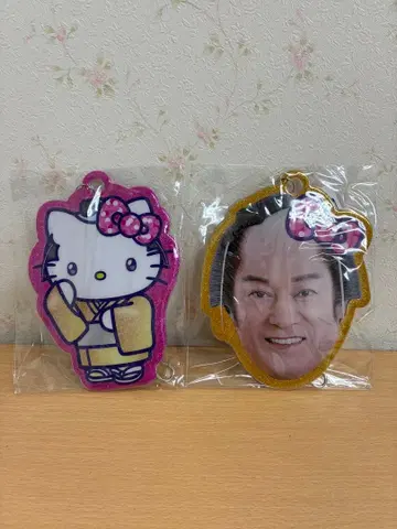 마츠켄 삼바 x 헬로키티 글리터 패스 케이스 2개 세트