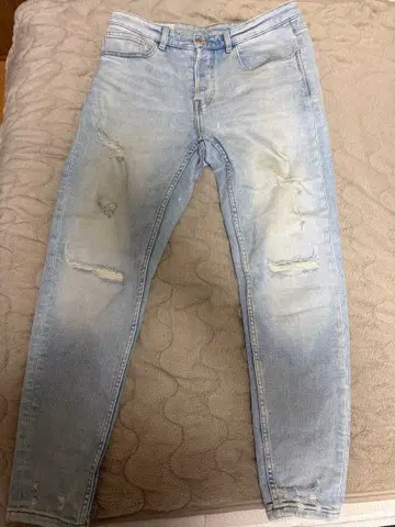 ZARA 스키니 데님 데미지 가공 라이트 블루 EUR42