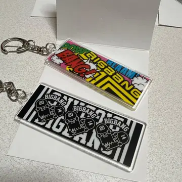 BIGBANG 투어 타월 아크릴 키링 2종 세트