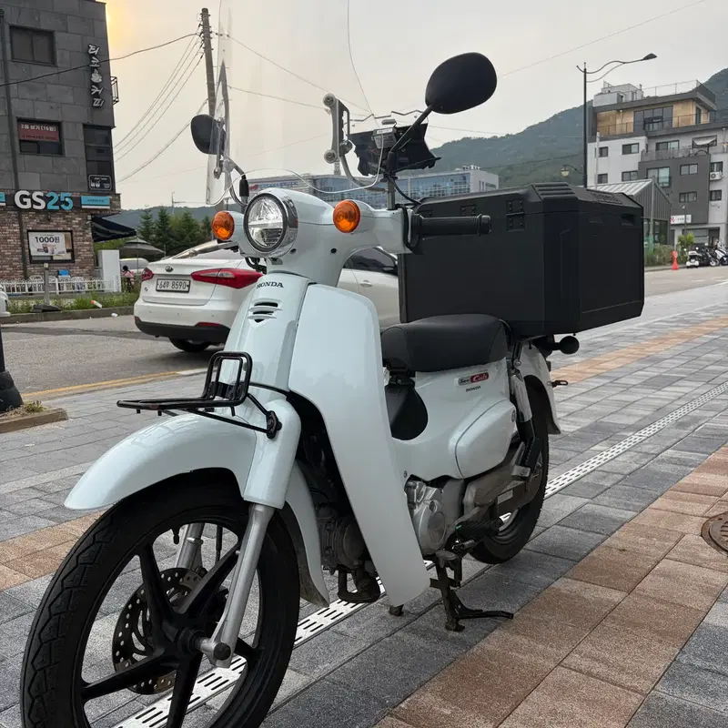 혼다 슈퍼커브110 25년식 3만km 판매