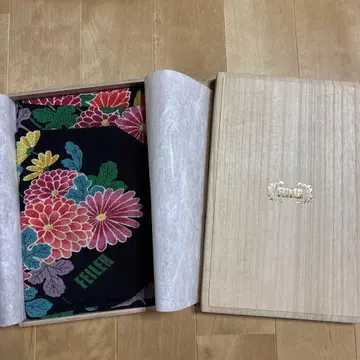[ FEILER ] 페이러 보자기 국화 패턴 나무 상자 포함 새상품