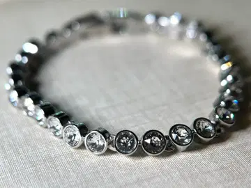 [ SWAROVSKI ] 테니스 팔찌 클리어 스톤 스와로브스키