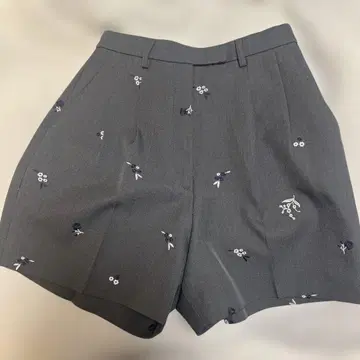 [ Bibiy. ] B.GARDEN 반바지