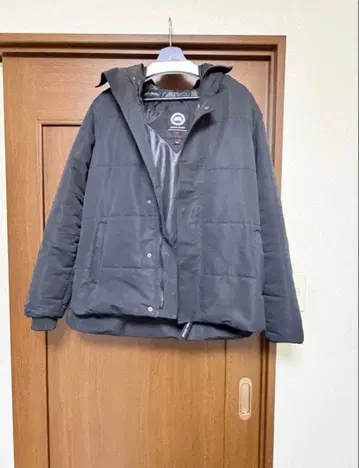 CANADA GOOSE 다운 자켓 블랙