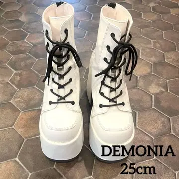 [ DEMONIA ] 화이트 숏 통굽 부츠 25cm