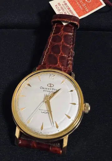 Orient Star Dynamic 수동 와인딩 시계
