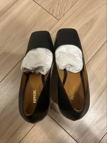 PIPPICHIC 블랙 하이힐 37