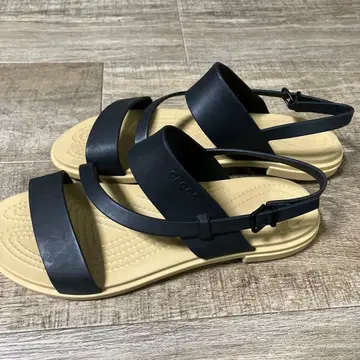 Crocs 샌들 스트랩 블랙 베이지 24cm 정도