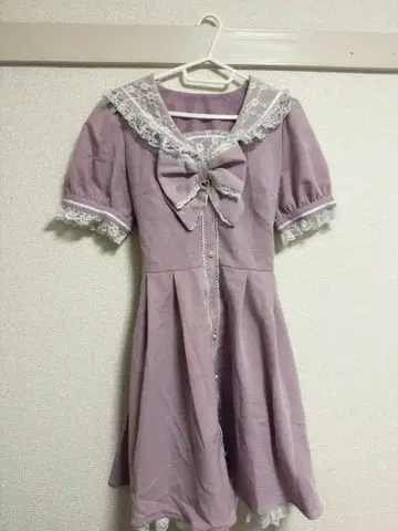 [1주간 한정판] 시크릿 허니 레이스 세일러 카라 반팔 원피스