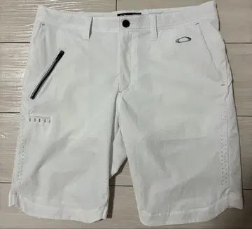OAKLEY 골프 숏팬츠 화이트 JPN 36