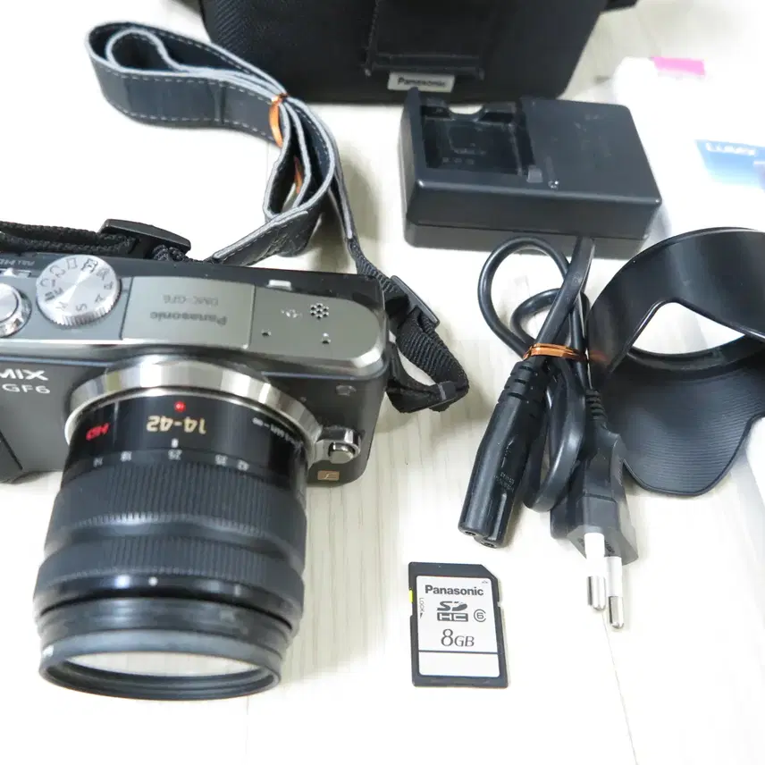 파나소닉 루믹스 카메라 DMC-GF6 + 14-42mm 렌즈 세트