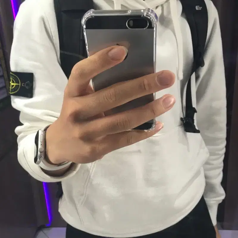 스톤아일랜드 후드티 흰색