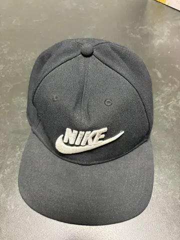NIKE 스냅백 캡 블랙