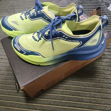 THE NORTH FACE 울트라 포워드 24.5cm