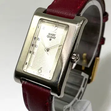 작동 새상품 배터리 MARY QUANT 손목시계 렉탱귤러 S000182