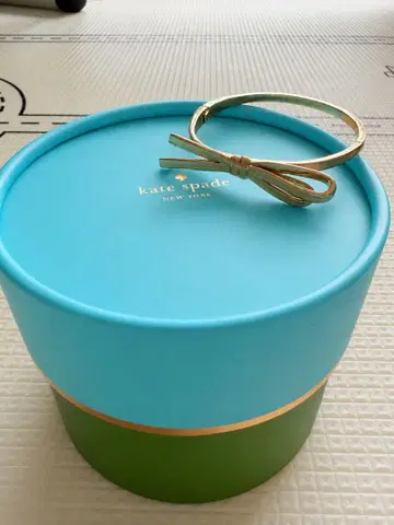 kate spade NEW YORK 리본 뱅글 팔찌