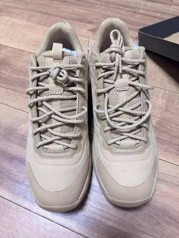 THE NORTH FACE 스니커즈 GORE-TEX 베이지